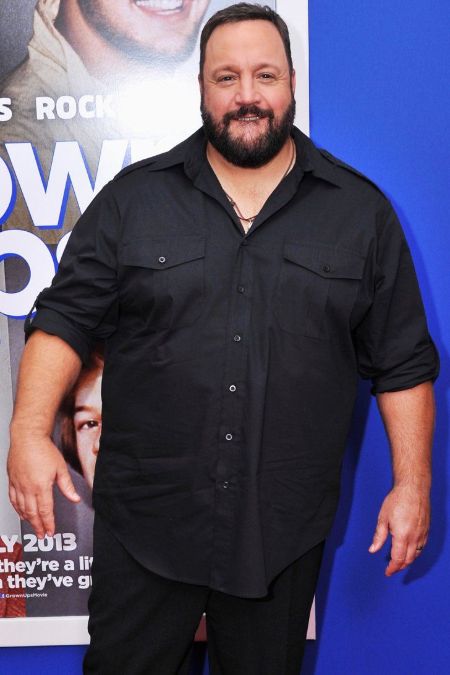 Kevin James was born in Mineola, New York.